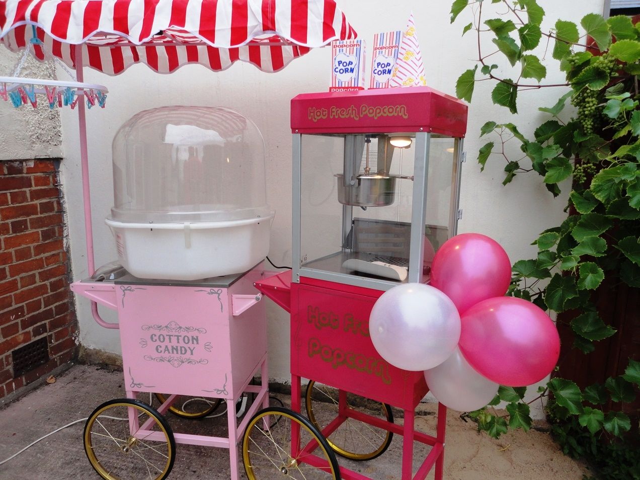 https://www.playtimepopcorn.co.uk/candy-floss-machine-hire/_57/